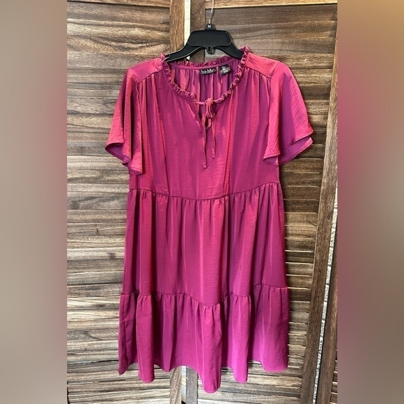 Nicole Miller Net York Tiered Mini Dress • Flutter Sleeve - Picture 1 of 8